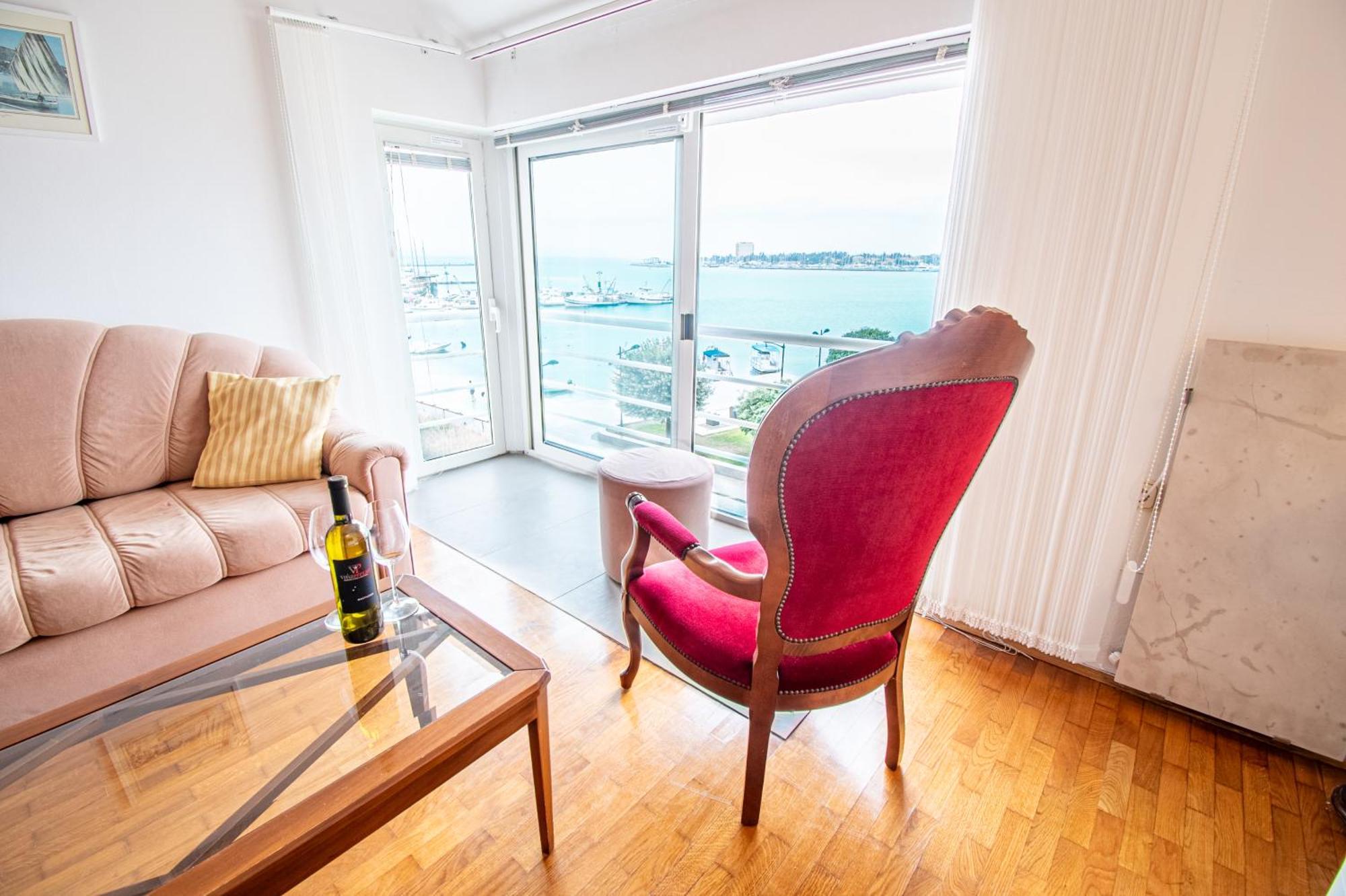 Apartment Umag Center Istria Croatia With Seaview By Rentistra المظهر الخارجي الصورة
